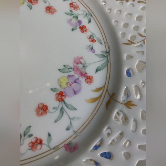 Vtg Oscar De La Renta 2 tier serving tray tidbit dessert blue floral tea party - Picture 5 of 12